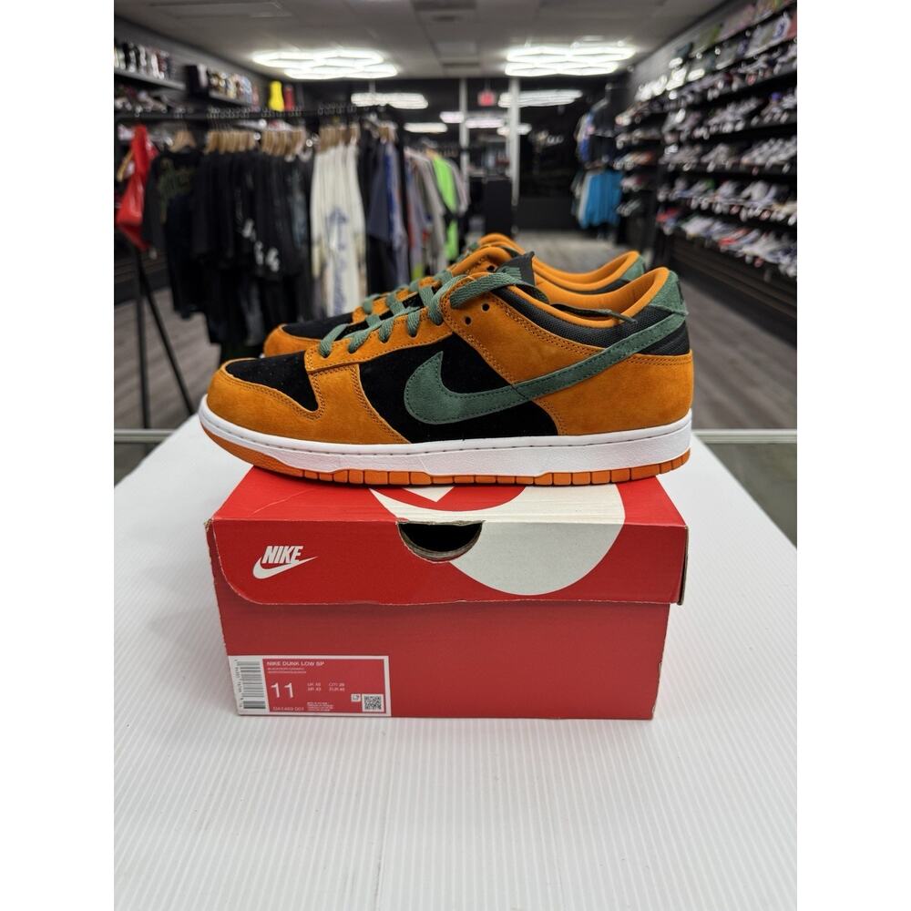 Size 11 - Nike Dunk Low SP Ceramic/Black DA1469-001